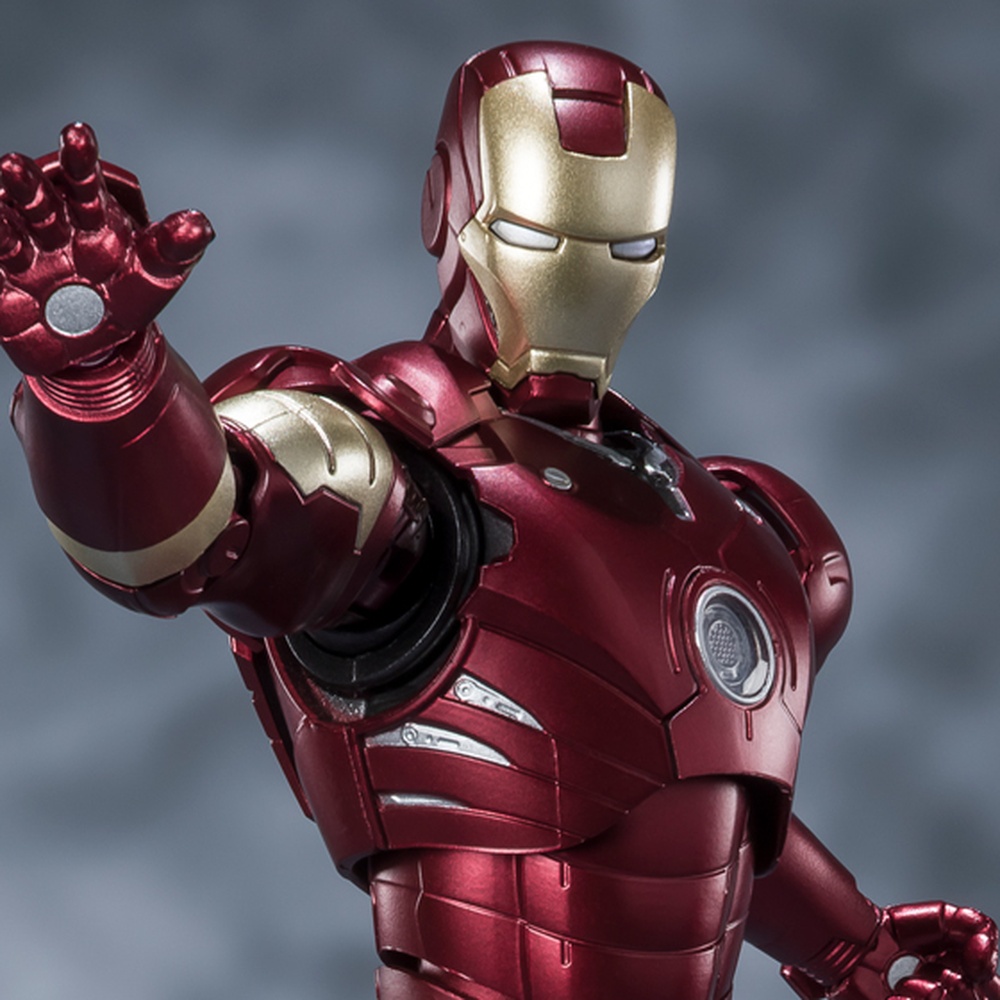 S.H.Figuarts Iron Man Mark 3 – Standard Edition photo 2